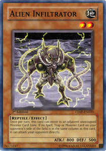 Alien Infiltrator⁣ - Cyberdark Impact⁣ (Common)⁣ [033]