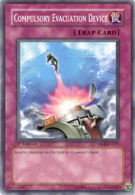 Compulsory Evacuation Device⁣ - Structure Deck: Invincible Fortress⁣ (Common)⁣ [032]