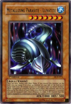 Metallizing Parasite - Lunatite (V.1 - Rare) - Dark Crisis (Rare) [DCR-074]