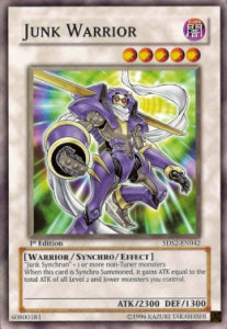Junk Warrior⁣ - Starter Deck: 2009⁣ (Common)⁣ [042]