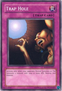Trap Hole - Retro Pack (Common) [RP01-007]