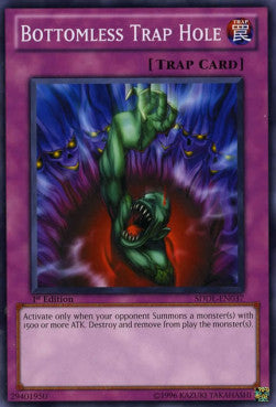Bottomless Trap Hole⁣ - Structure Deck: Dragunity Legion⁣ (Common)⁣ [037]