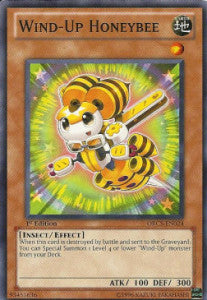 Wind-Up Honeybee⁣ - Order of Chaos⁣ (Common)⁣ [024]